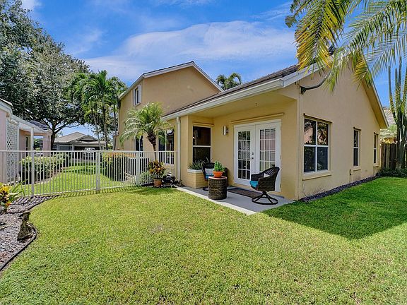 5th image of 2940 Myrtle Oak Circle