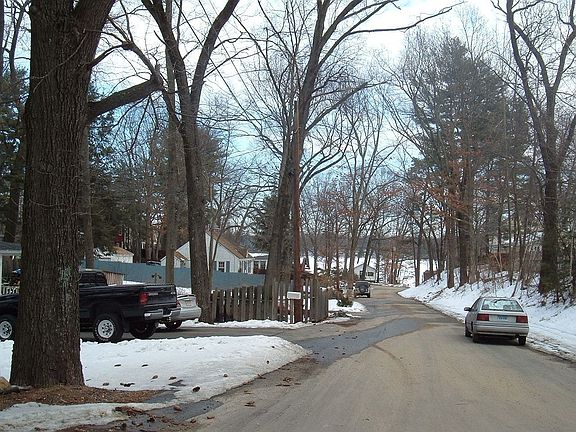 One block to lake