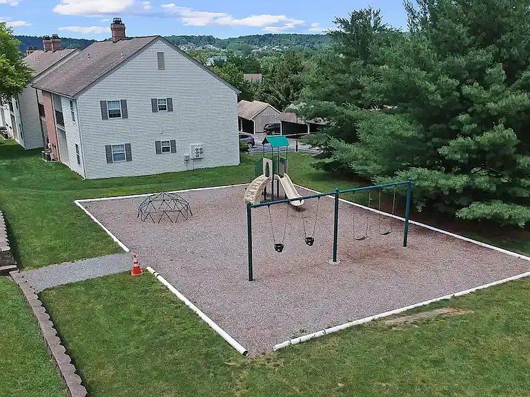Exton Crossing Apartment Homes — Photo 42