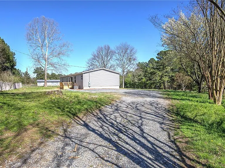 81 Popham Rd — Photo 51