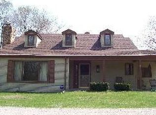 4401 W Sterns Rd, Ottawa Lake, MI 49267