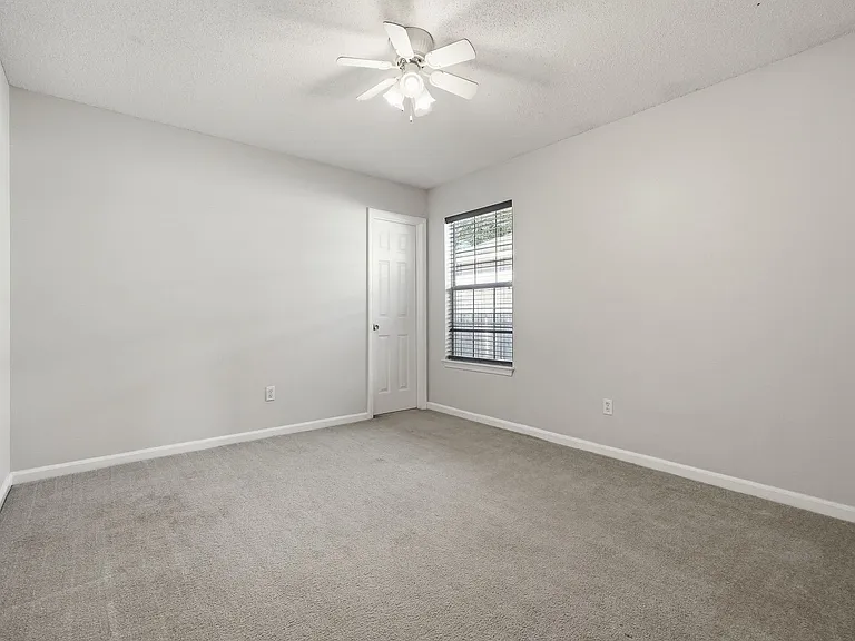 955 Pacific Silver Ct — Photo 25