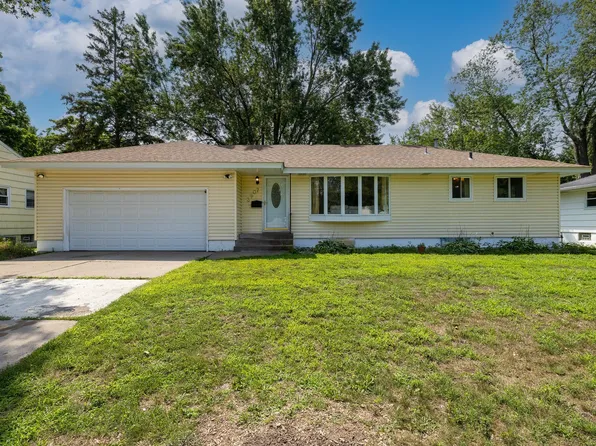3907 57th Ave N, Brooklyn Center, MN 55429