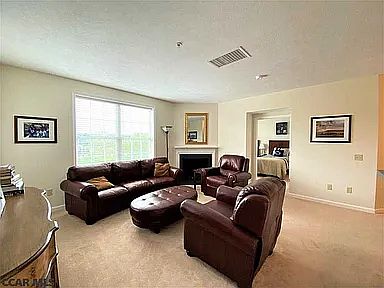 3rd image of 113 Alma Mater Dr APT 202