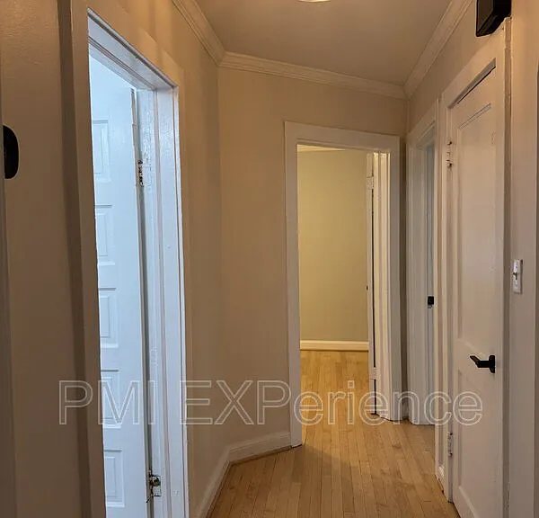 8203 Comet Dr — Photo 8