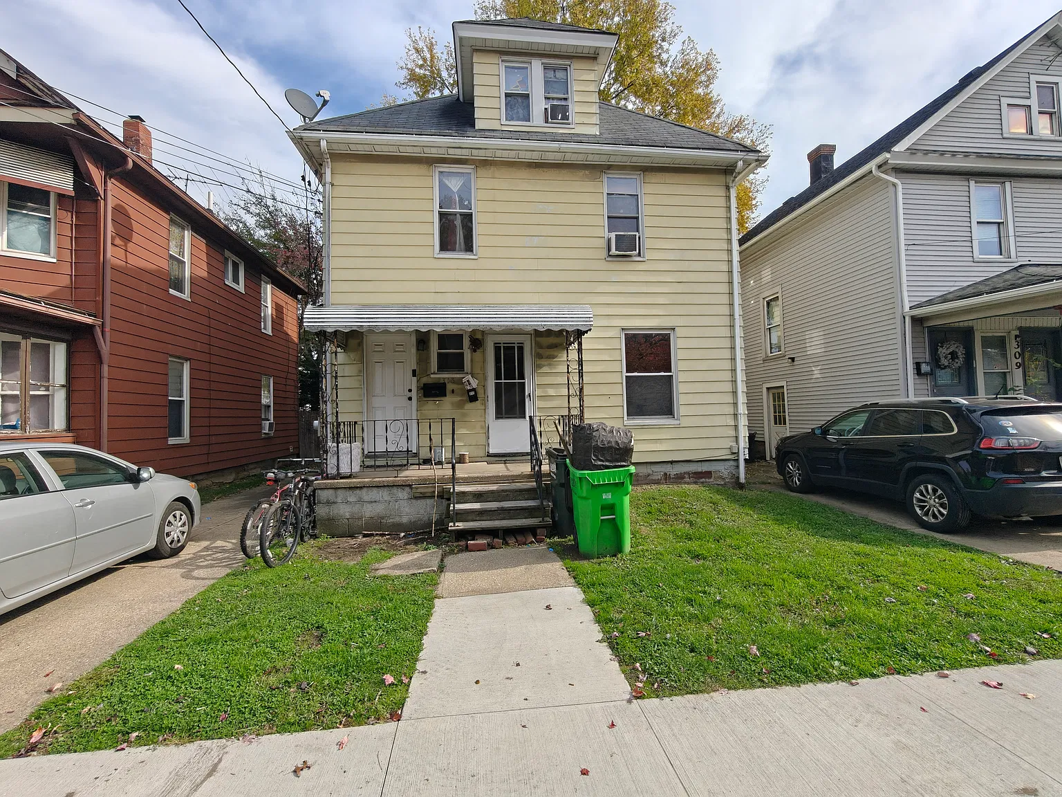2 bed, 815 sqft, $850 — Photo 1