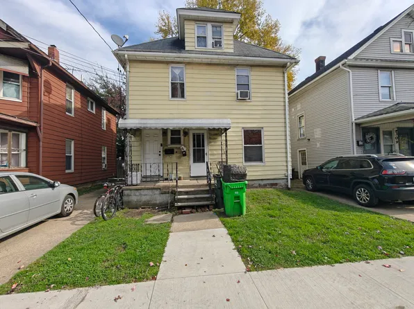 313 5th St NW #1, Barberton, OH 44203
