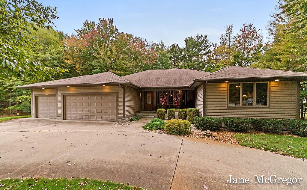 187 W Pontaluna Rd, Norton Shores, MI 49444 Zillow