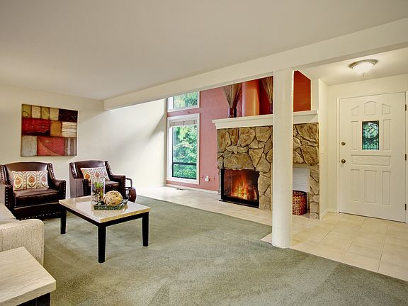 3rd image of 15816 NE 67th Pl