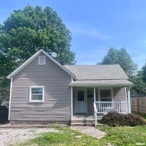 416 Elles Ave, Carterville, IL, 62918