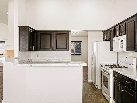 2nd image of 524 S Indian Hills Dr Unit 6