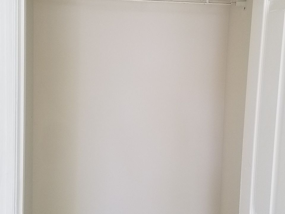 Coat closet