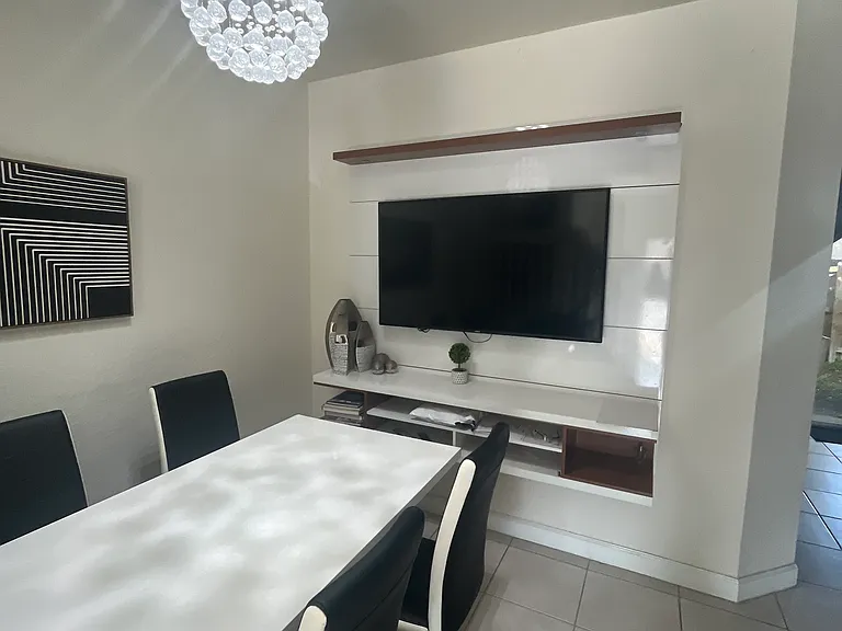 1031 SE 23rd Ave #1 — Photo 5