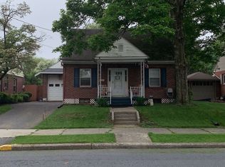 62 S Fulton St, Manheim, PA 17545
