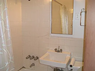 Rented by Eric Goodman Realty Corp