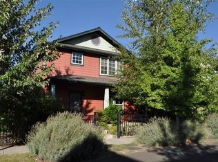 237 Willow Way, Talent, OR 97540