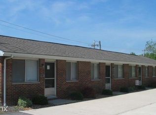 2113 N Center St, Maryville, IL