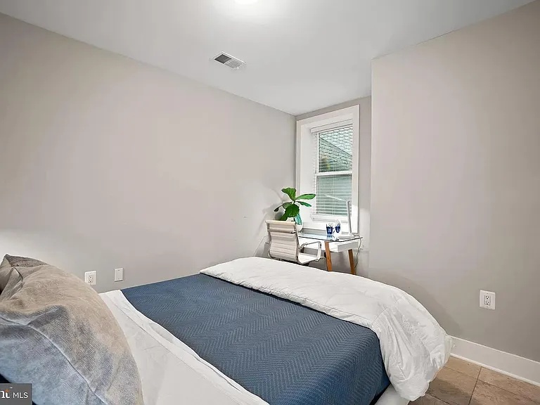 1238 New Jersey Ave NW #B — Photo 5