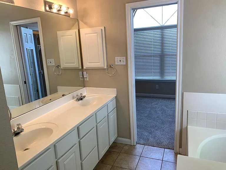 947 River Rock — Photo 19