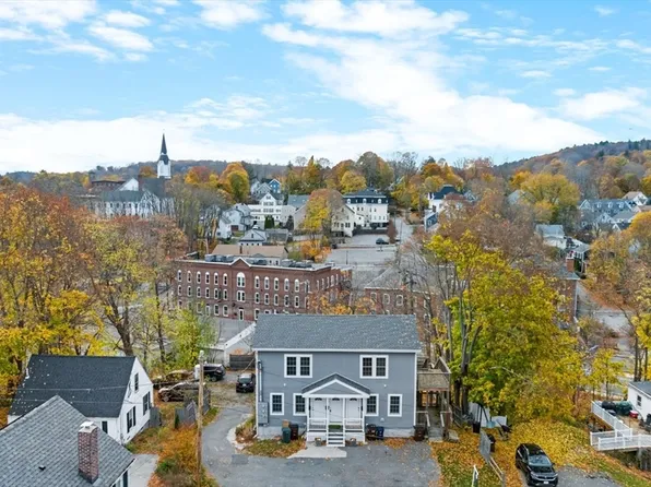 5-5 Richs Ct #B, Amesbury, MA 01913