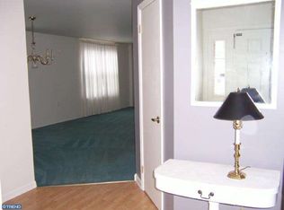 3 Pinecrest Ct, Deptford, NJ 08096