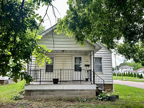 2360 S 9th St Photo 1 2360 S 9th St Photo 1