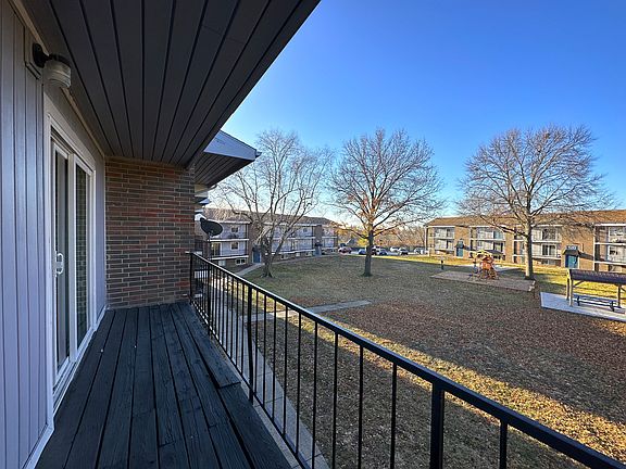 5th image of 122 W 63rd St #108D