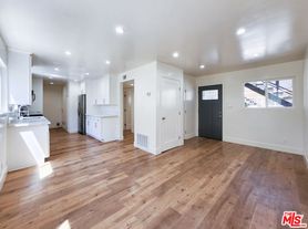 2917 N Coolidge Ave, Los Angeles, CA