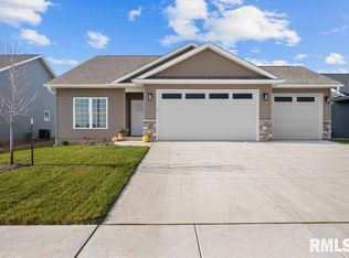 1868 Redbud Cir, Eldridge, IA 52748