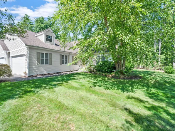 17 Cherry Tree Lane #17, Avon, CT 06001