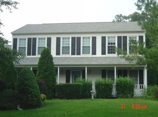 9573 Sunnyslope Dr, Manassas, VA 20112
