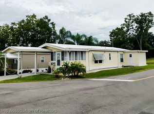 54 Oak Ridge Cir, Lake Placid, FL 33852