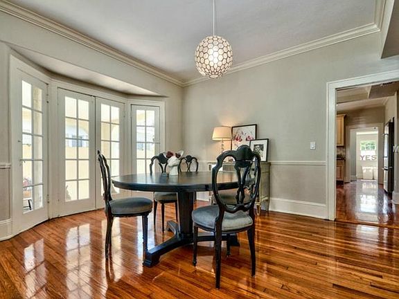 5th image of 2504 W Watrous Ave