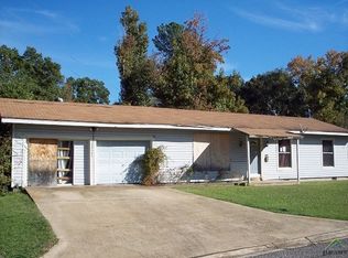 514 Mollie Ave, Mount Pleasant, TX 75455