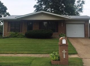 8409 Jacklin Ave, Hazelwood, MO