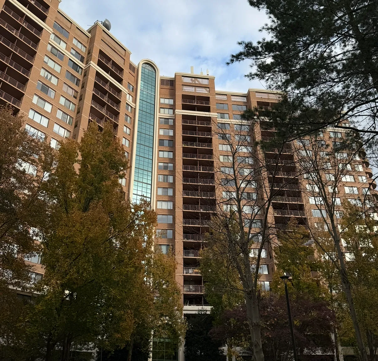 10101 Grosvenor Pl — Photo 1