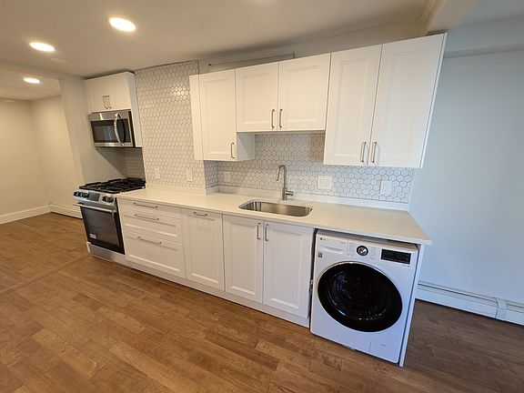 3rd image of 91 Marginal St APT 2