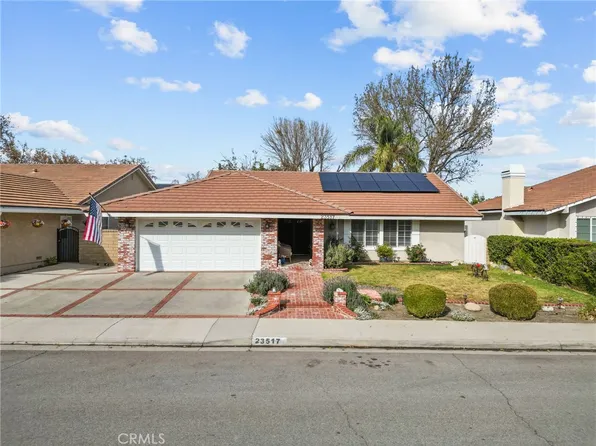 23517 Via Boscana, Santa Clarita, CA 91355