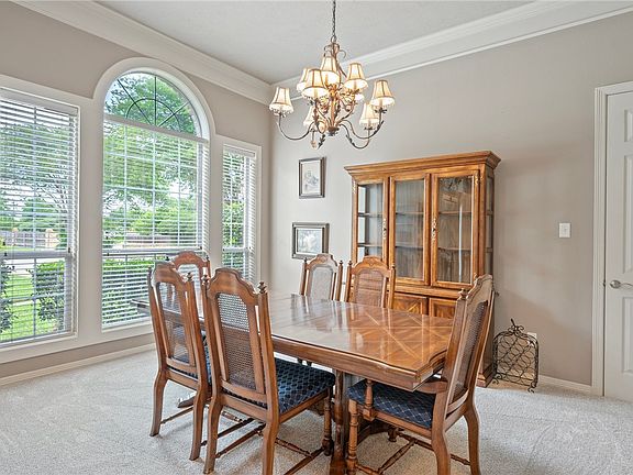 3rd image of 1006 Capistrano Ct