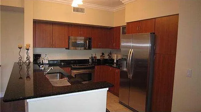 233 S Federal Hwy #321 — Photo 5