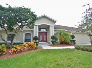 2325 Eagle Bluff Dr, Valrico, FL 33596