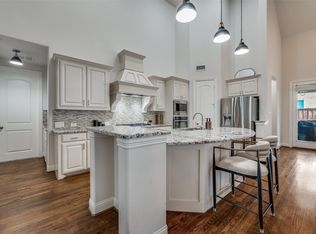 8229 Lindsay Gdns, The Colony, TX 75056