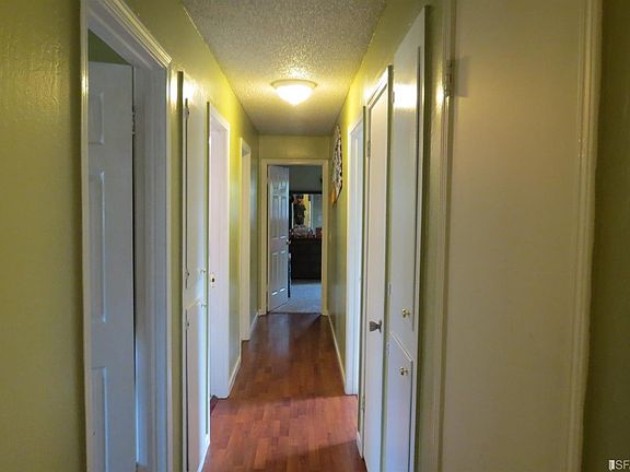 4th image of 3871 Saint Moritz Dr