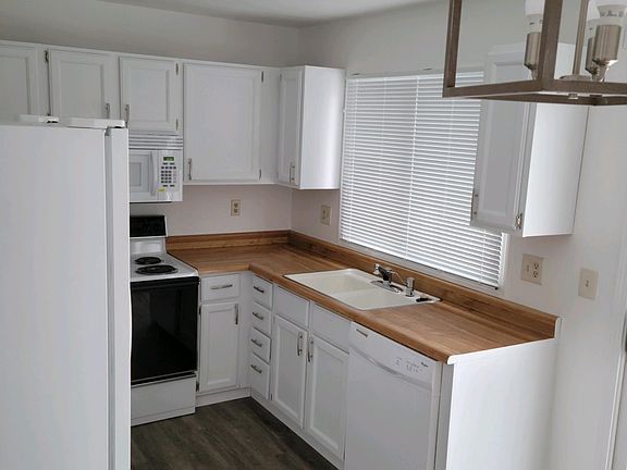 3rd image of 315 Polk St