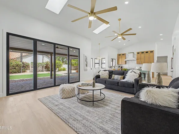 6002 E WINCHCOMB Drive, Scottsdale, AZ 85254