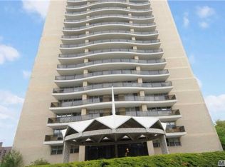 10210 66th Rd APT 5A, Forest Hills, NY 11375