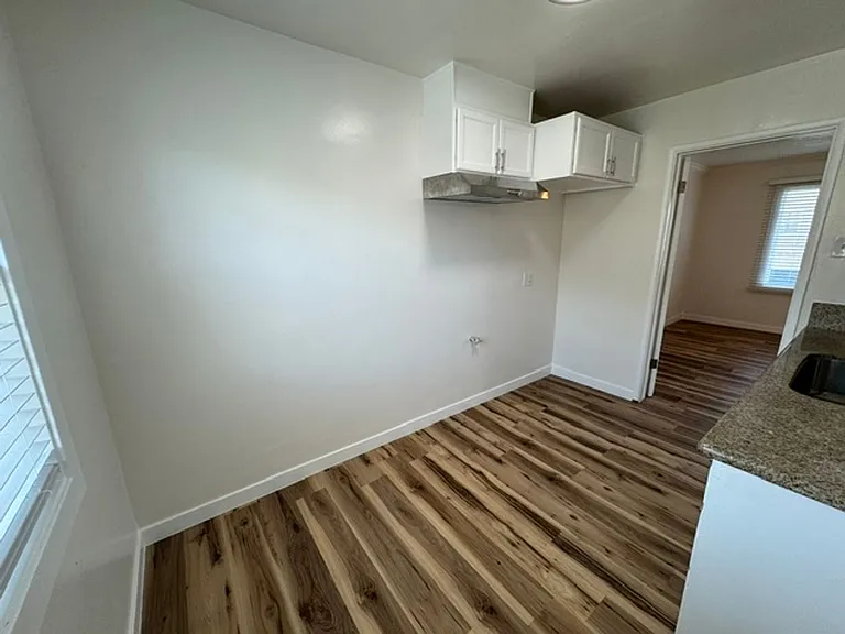 937 Magnolia Ave — Photo 9