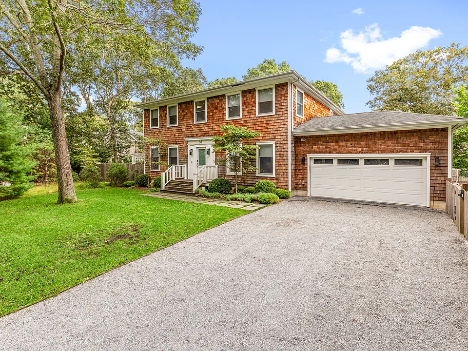 38 Lincoln St