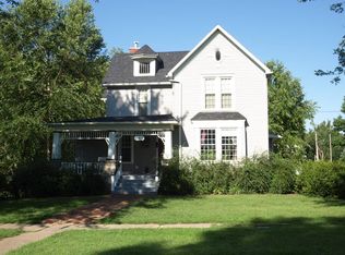 122 N 18th St, Clarinda, IA 51632