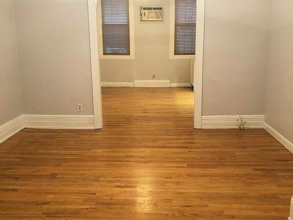 4th image of 759 Metropolitan Ave #1